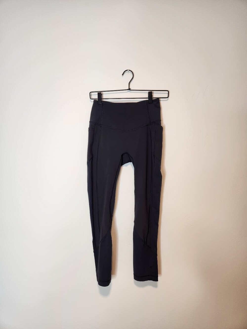 Lululemon All The Right Places Crop Legging Size 6